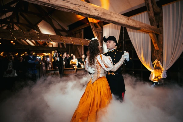 première danse sur un thème fantastique automnal à la seigneurie d'alleray