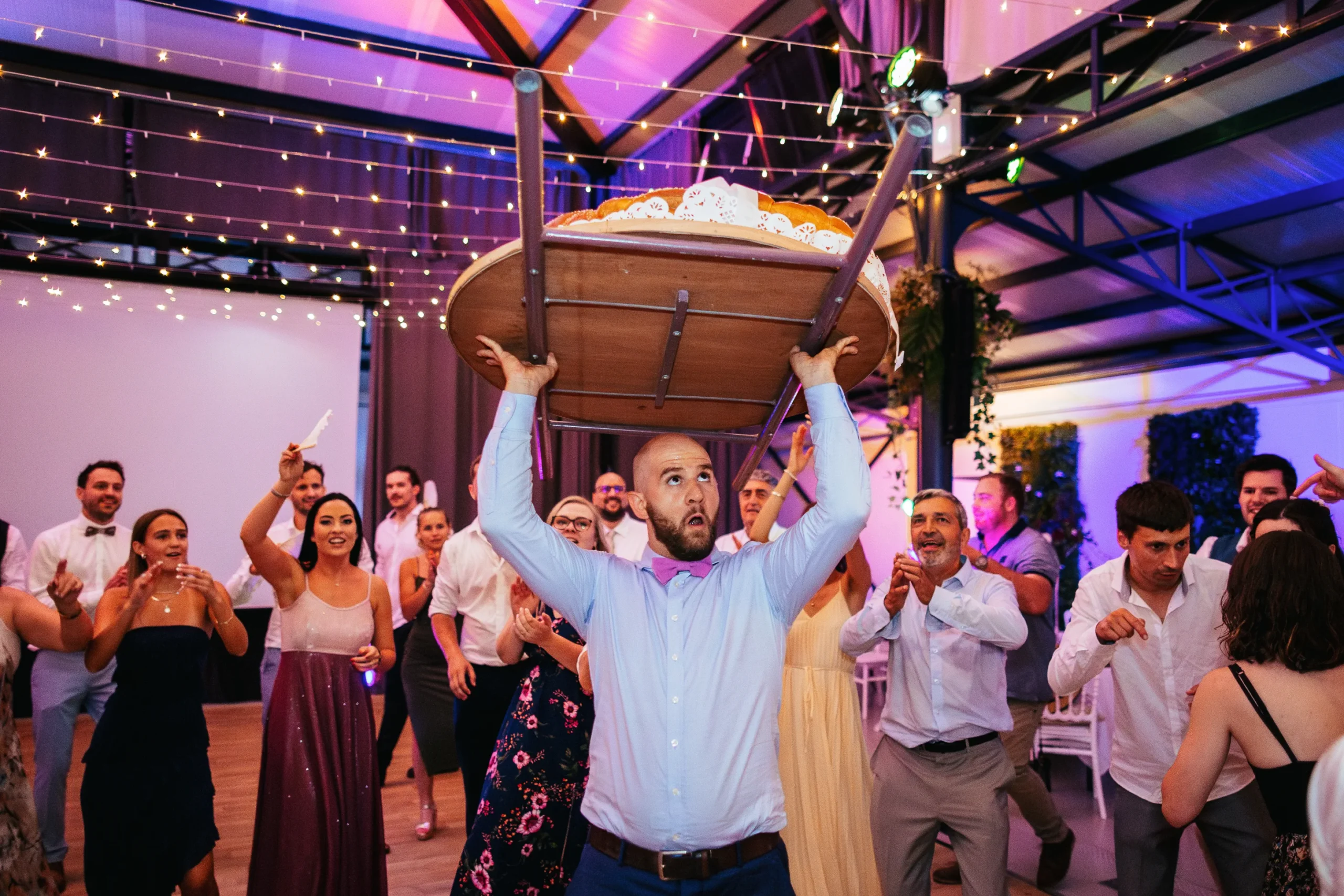 Photo de danse de la Brioche lors d'un mariage en Vendée